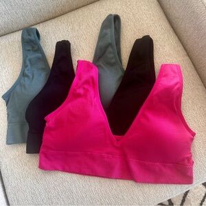 Women's 3 Pack Seamless Ribbed Cropped Bra Tank